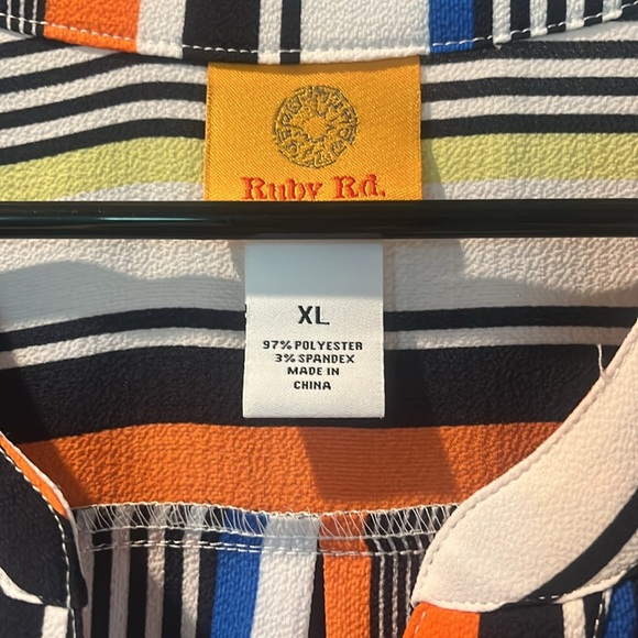 Ruby Rd. Top - Picture 5 of 8